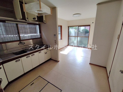 【居間・リビング】 | 小池町貸家