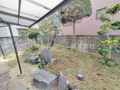 【庭】 | 小池町貸家