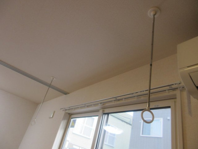 【設備】 | ケイズコートA | 室内物干し