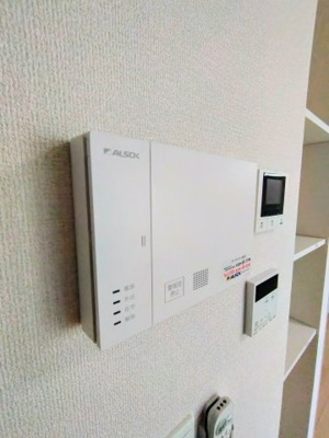 【セキュリティ】 | D-Luce黒田-WEST