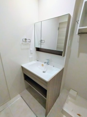 【独立洗面台】 | D-Luce黒田-WEST