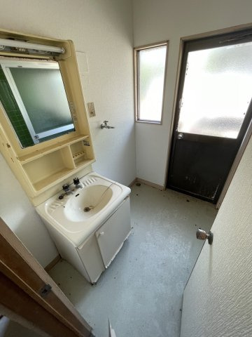 二丈武１丁目　戸建の洗面所|使いやすい洗面所です