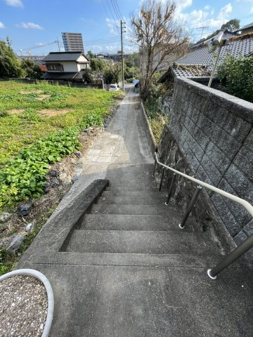 新町売家の前面道路含む現地写真|前面道路含む現地写真です