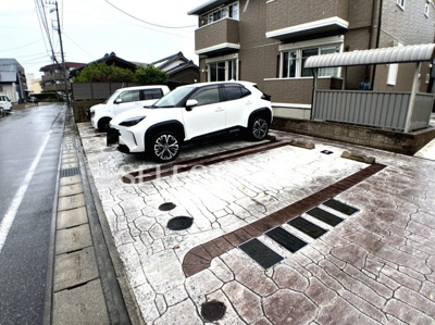 【駐車場】 | プランドール（上六名） | 駐車場完備です