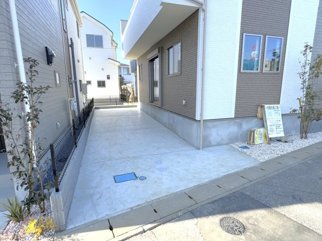 柏市花野井新築戸建（花野井Ⅲ）の駐車場|B号棟駐車スペース・縦列２台駐車可