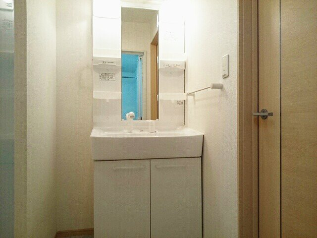 ユニメゾンＨ・Ｍ・２の洗面所