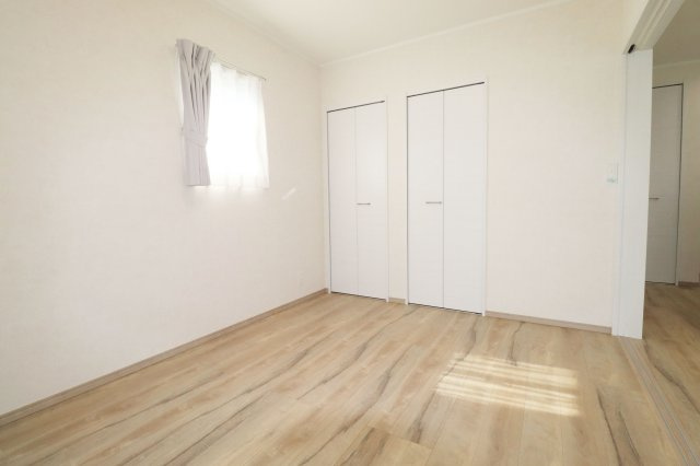 郡山市小原田２丁目　　  　　小原田小学校、小原田中学区　の洋室