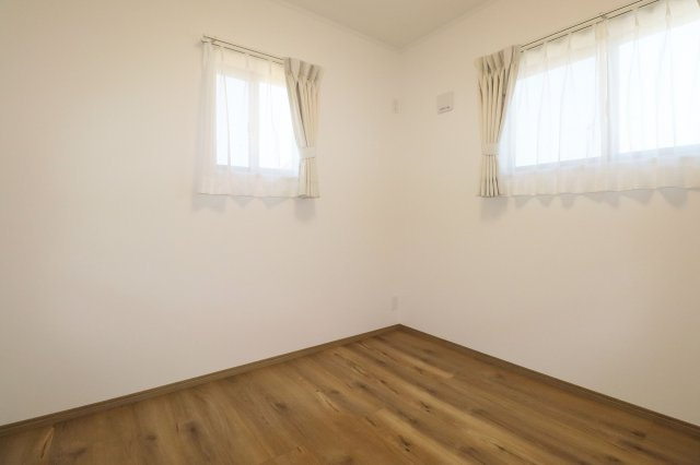 郡山市小原田２丁目　　  　　小原田小学校、小原田中学区　の洋室