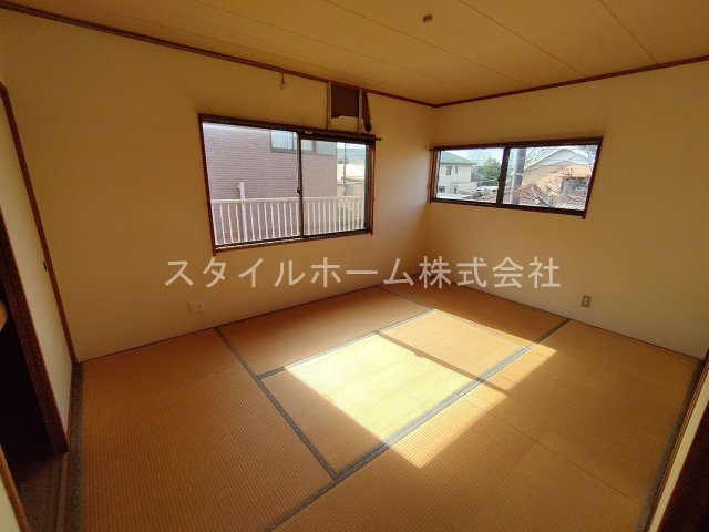 小池町貸家の和室