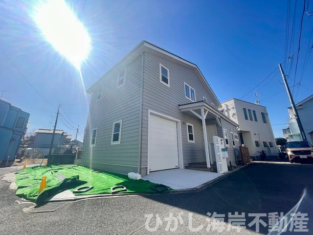 茅ヶ崎市松浪　新築戸建の前面道路含む現地写真|現地外観