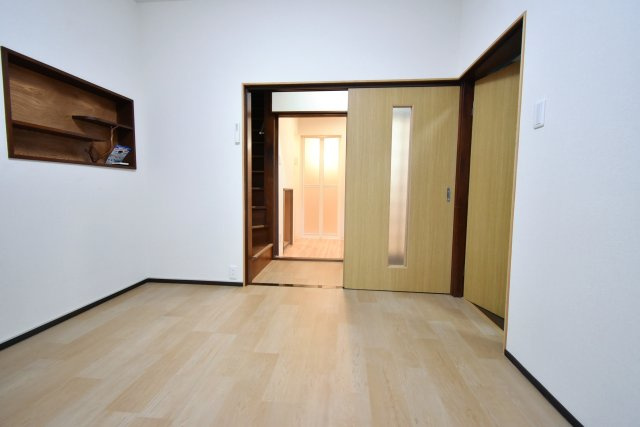 エール今津の洋室|1階4.5帖