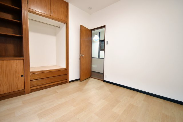 エール今津の洋室|2階5帖