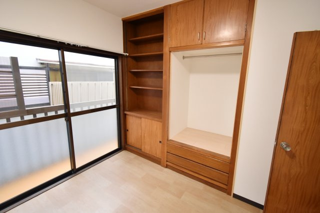 エール今津の収納