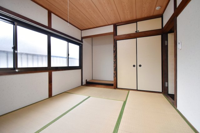 エール今津の和室