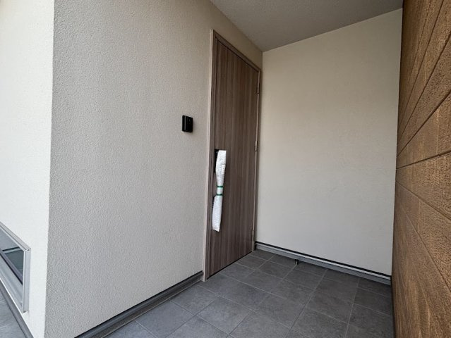 ナチュラルタウン鶴新田7号地の玄関