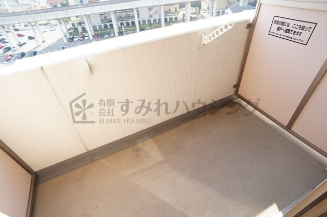 エコロジー宝塚レジデンスのバルコニー|参考、同建物・同間取りの号室