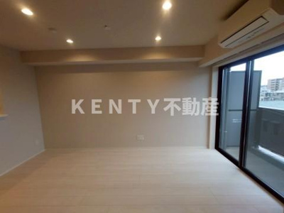 【居間・リビング】 | ロイジェントパークス西馬込 ロイジェントパークス西馬込(307号室) | こちらの居間で趣味の時間をお楽しみください