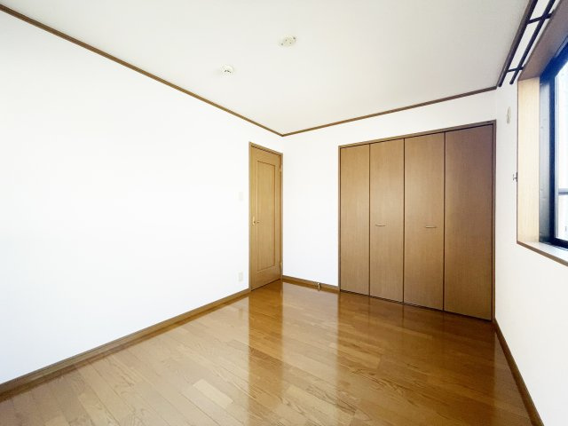 ナトゥラヴィータ壱番館の居間・リビング