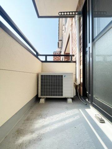 ナトゥラヴィータ壱番館のバルコニー