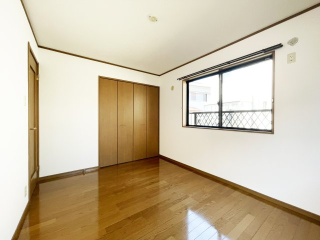 ナトゥラヴィータ壱番館の居間・リビング