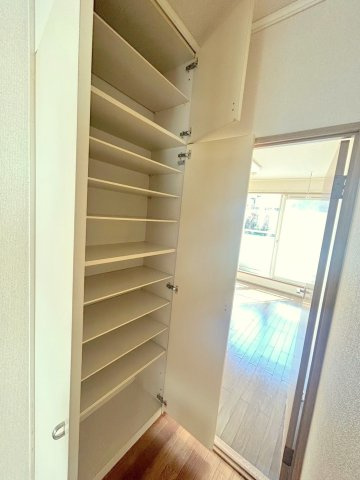 シティハイム　セルティアⅡの玄関