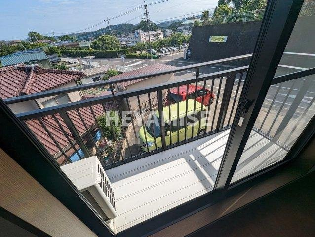 ユニバーサルコーポのバルコニー