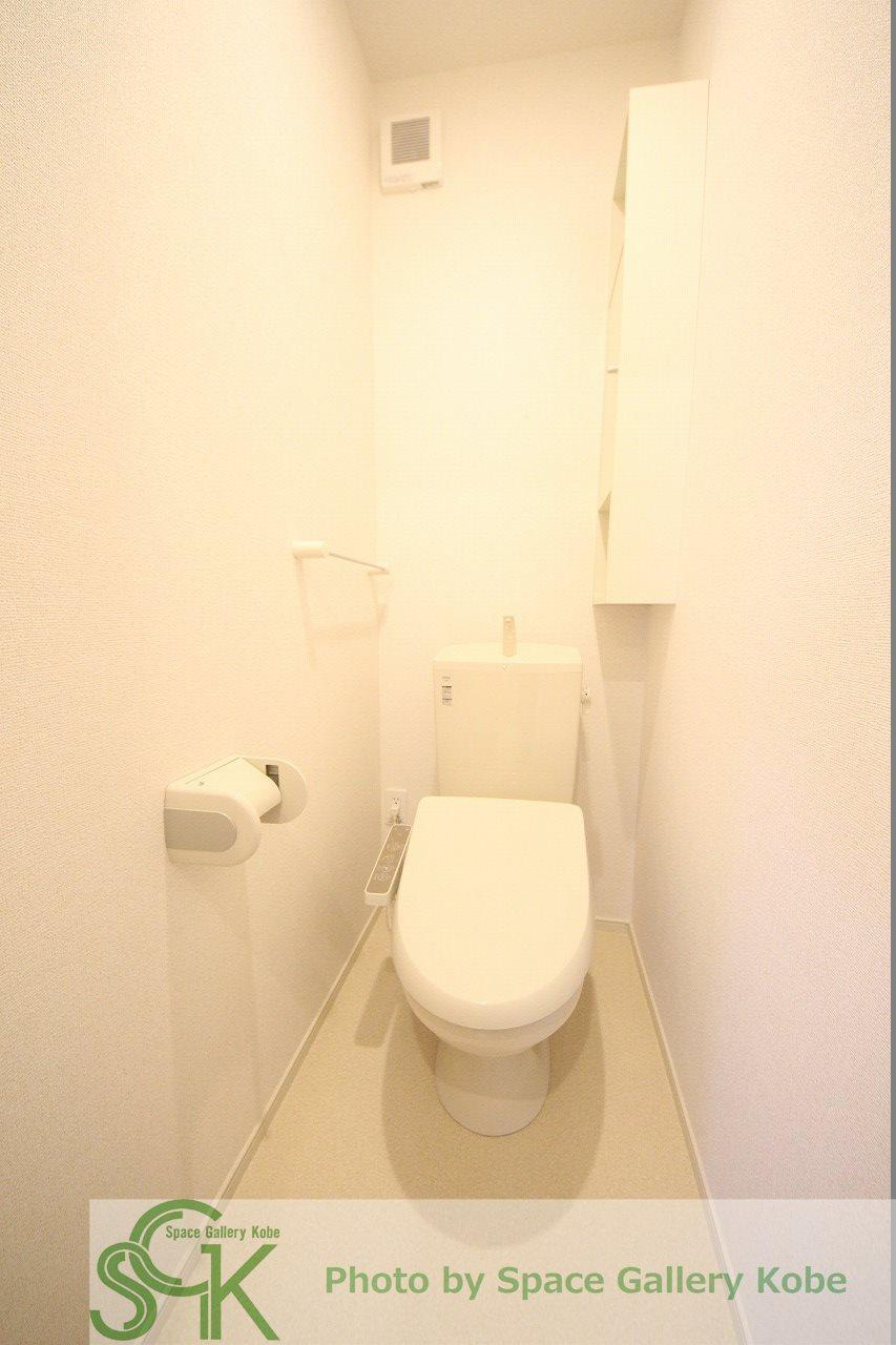 アルコバレーノⅥ　ウエストのトイレ|※お部屋により仕様が異なる場合があります。