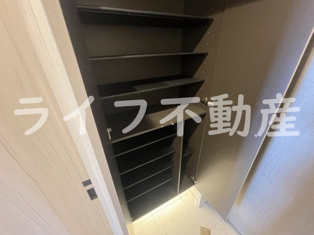 PHOENIX CLOVE TOMOIの収納|小物を収納するのに便利です