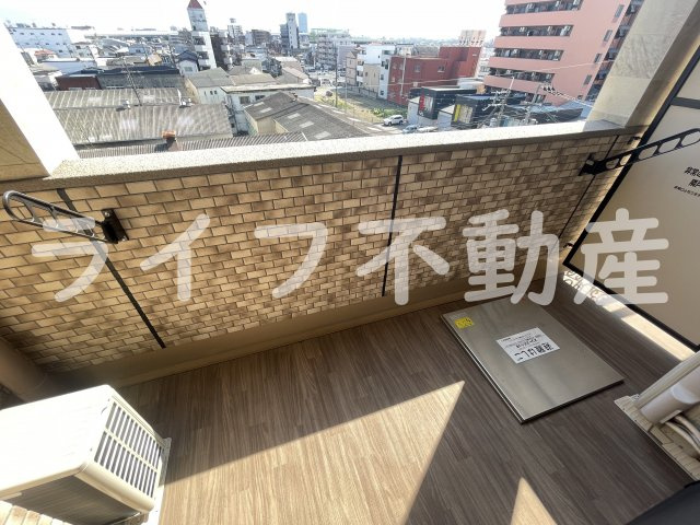 PHOENIX CLOVE TOMOIのバルコニー|開放的で明るい空間を演出してくれるバルコニーです
