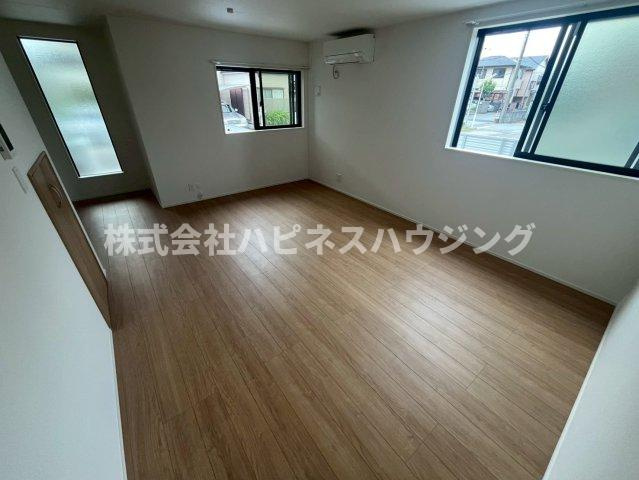 Ｋｏｌｅｔ江戸川台～コレットエドガワダイ～の居間・リビング
