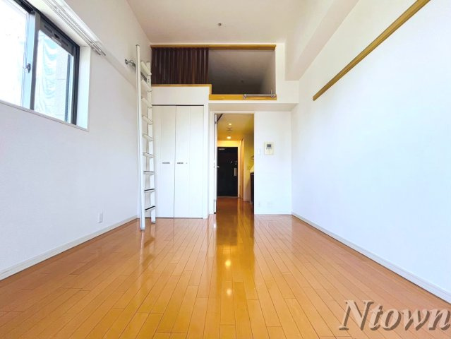 【居間・リビング】 | プレサンス名古屋駅前アクシス | おしゃれな居間です