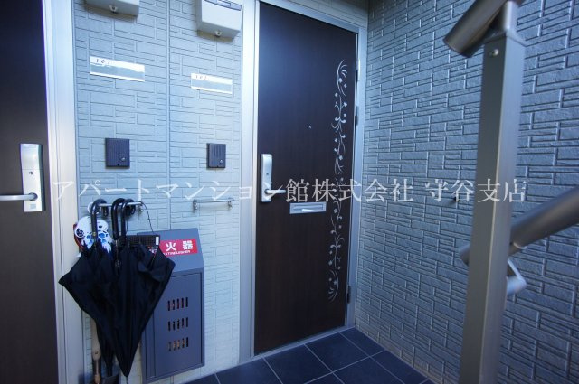 シャンテ小絹のエントランス