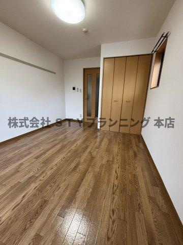 仲介手数料０円！ラフィネ又穂の居間・リビング