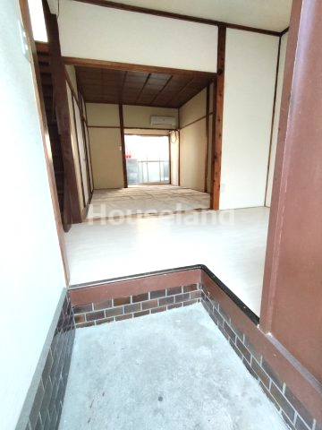 コーポ西浜の玄関