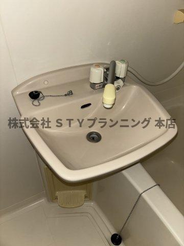 仲介手数料０円！リベルテ大金の洗面所