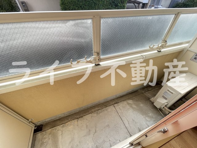 SENTIA八戸ノ里（八戸ノ里賃貸）のバルコニー|暖かな日差しのふりそそぐバルコニー