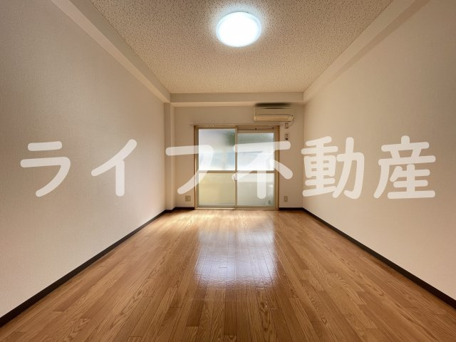 SENTIA八戸ノ里（八戸ノ里賃貸）の居間・リビング|使いやすい居間です