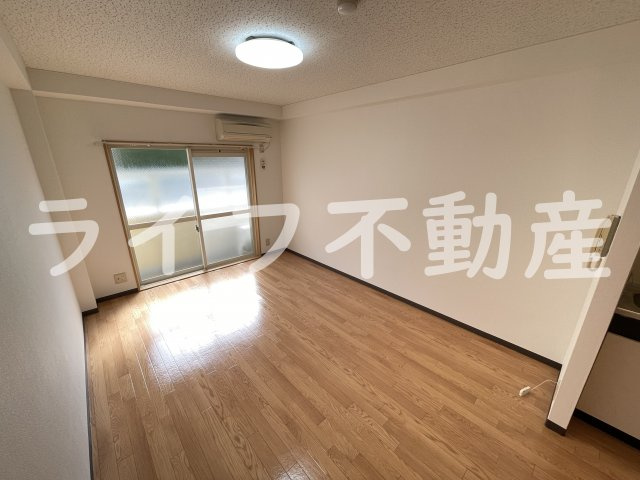 SENTIA八戸ノ里（八戸ノ里賃貸）の居間・リビング|ゆったり過ごせるリビングです