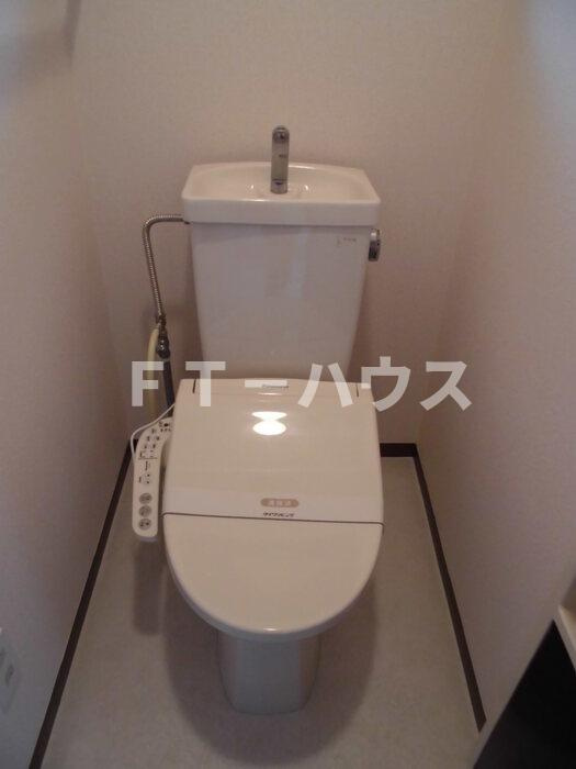 ルピナス幕張のトイレ|温水便座