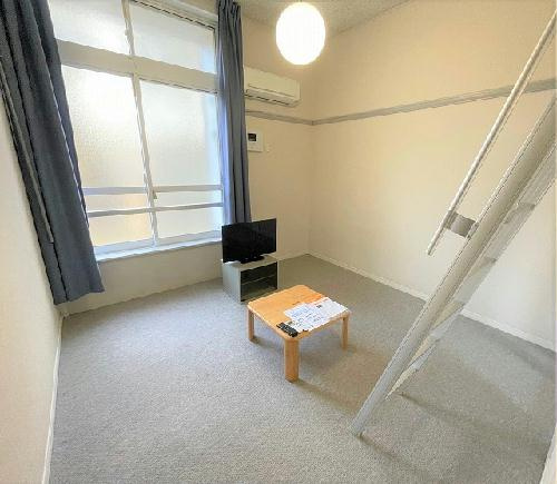 レオパレス四季の居間・リビング