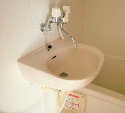 レオパレス四季の洗面所