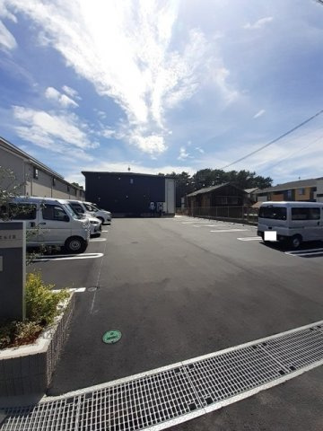 アクアプラ浅江６　Ⅱの駐車場