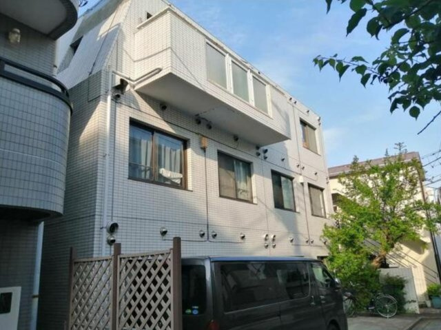 ぺティネール四谷