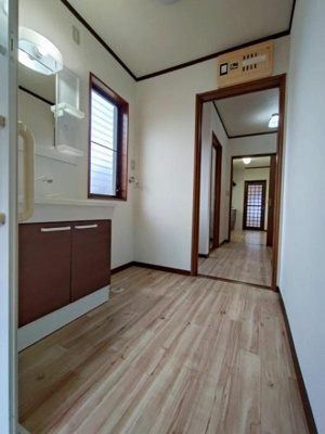 【独立洗面台】 | 下妻市半谷　平屋建て