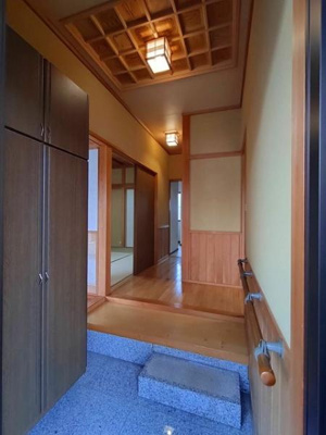 【玄関】 | 下妻市半谷　平屋建て