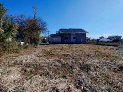 【庭】 | 下妻市半谷　平屋建て