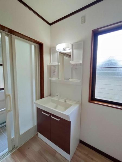 【独立洗面台】 | 下妻市半谷　平屋建て