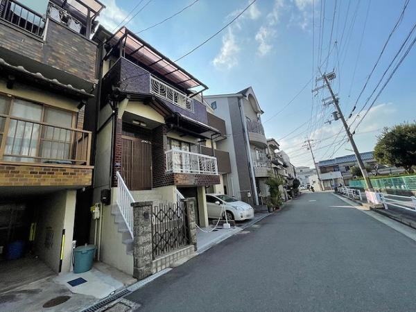 【前面道路含む現地写真】 | 守口市藤田町5丁目　中古戸建