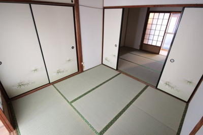 【洋室】 | 高安マンション