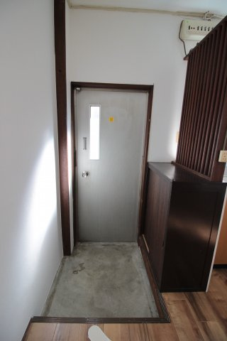 【玄関】 | 高安マンション